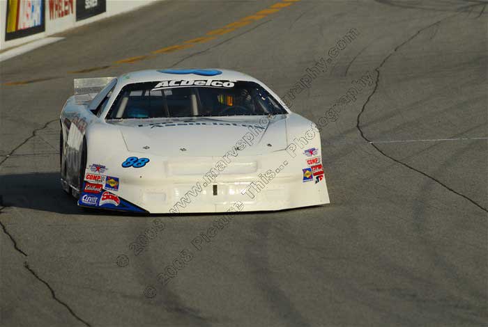 #88 car qualifying at first race of 2008