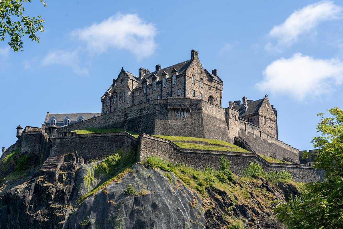 Edinburgh Castle on volcanic rock - captured by Scottish patriots including Sir Andrew Gray in 1312 during Wars of Scottish Independence