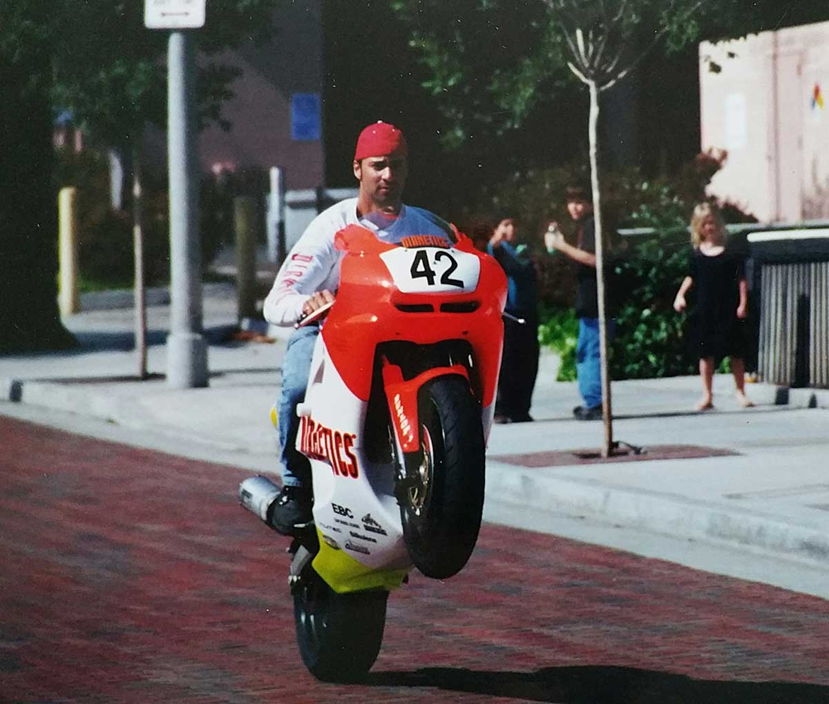 Dianetics #42 Suzuki superbike doing wheelie at Hollywood public event - Kenton Gray motorcycle racing